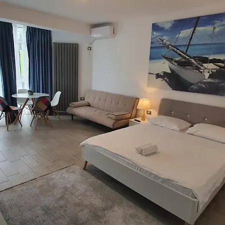 Apartament Premium Studio Privat Situat In Alezzi Beach Piscina,sauna,jacuzzi,parking Năvodari