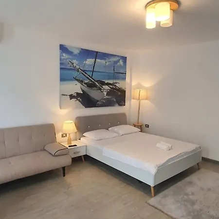 Premium Studio Privat Situat In Alezzi Beach Piscina,sauna,jacuzzi,parking