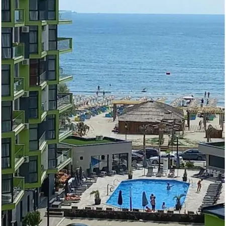 Premium Studio Privat Situat In Alezzi Beach Piscina,sauna,jacuzzi,parking